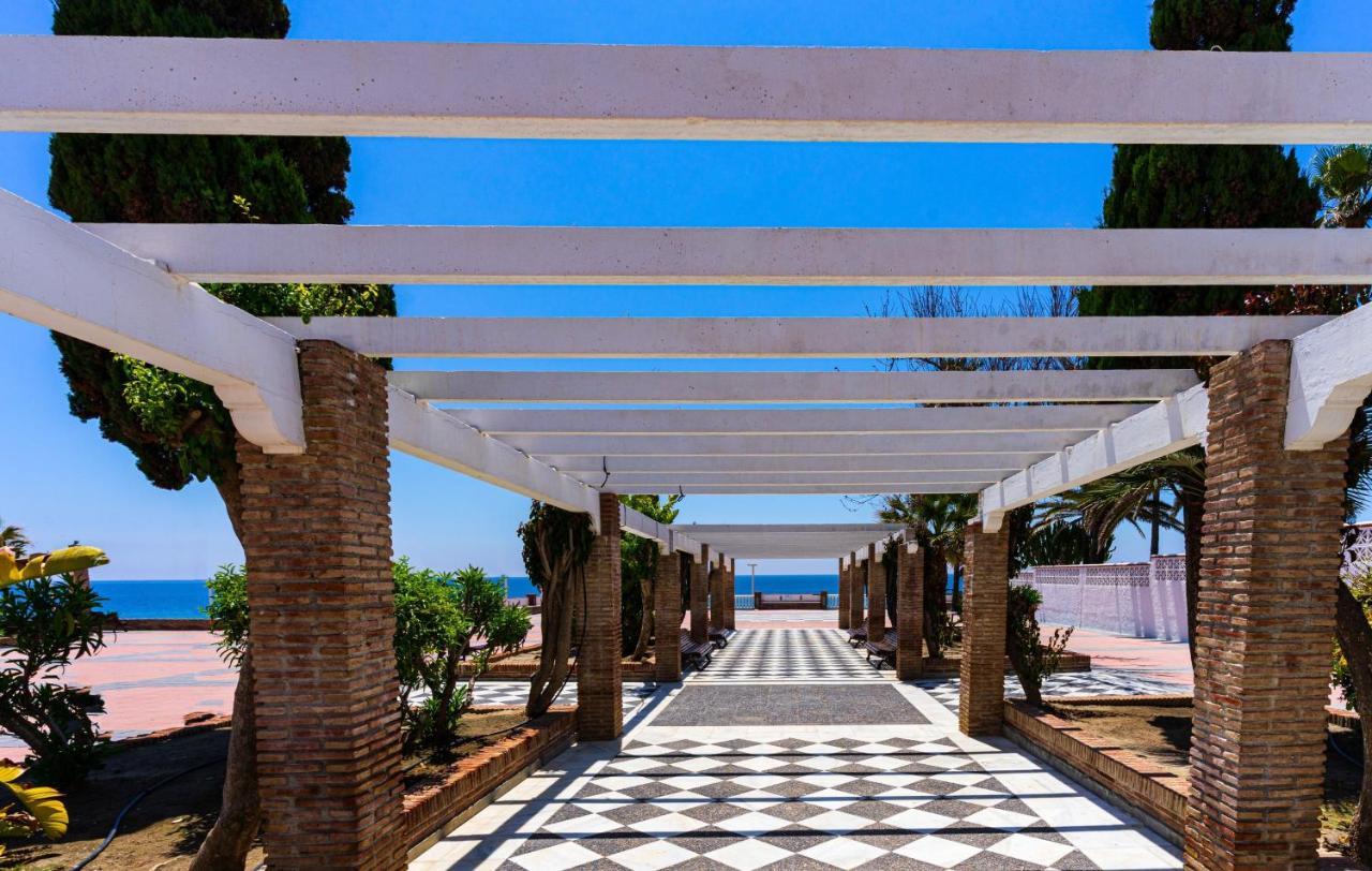 Andaluz Apartments - Mirador เนร์คา ภายนอก รูปภาพ